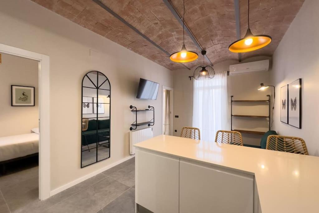 Bebarceloner Sants Apartments - 2 Bedrooms Eksteriør billede