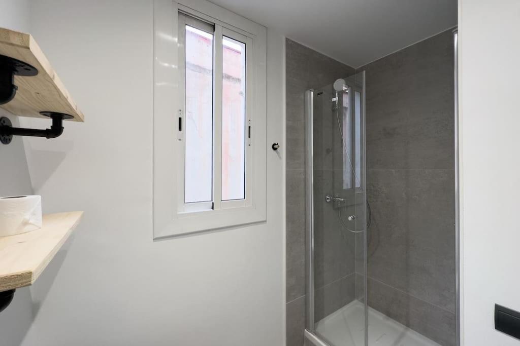 Bebarceloner Sants Apartments - 2 Bedrooms Eksteriør billede