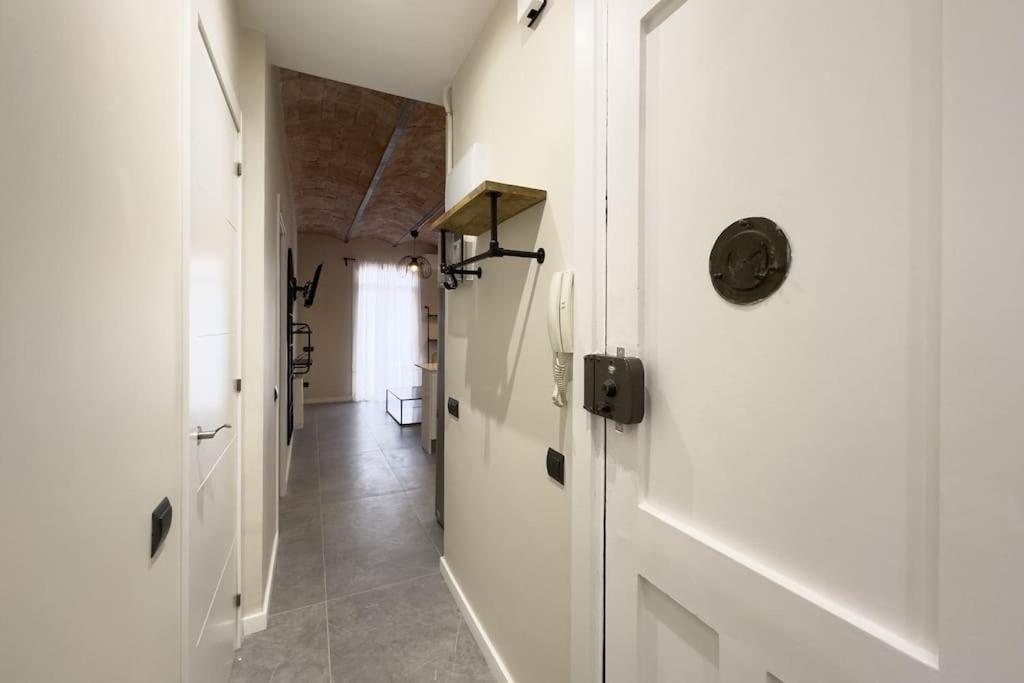 Bebarceloner Sants Apartments - 2 Bedrooms Eksteriør billede