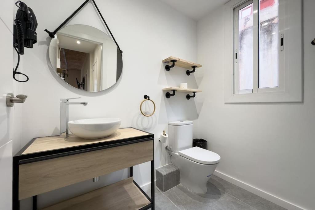 Bebarceloner Sants Apartments - 2 Bedrooms Eksteriør billede