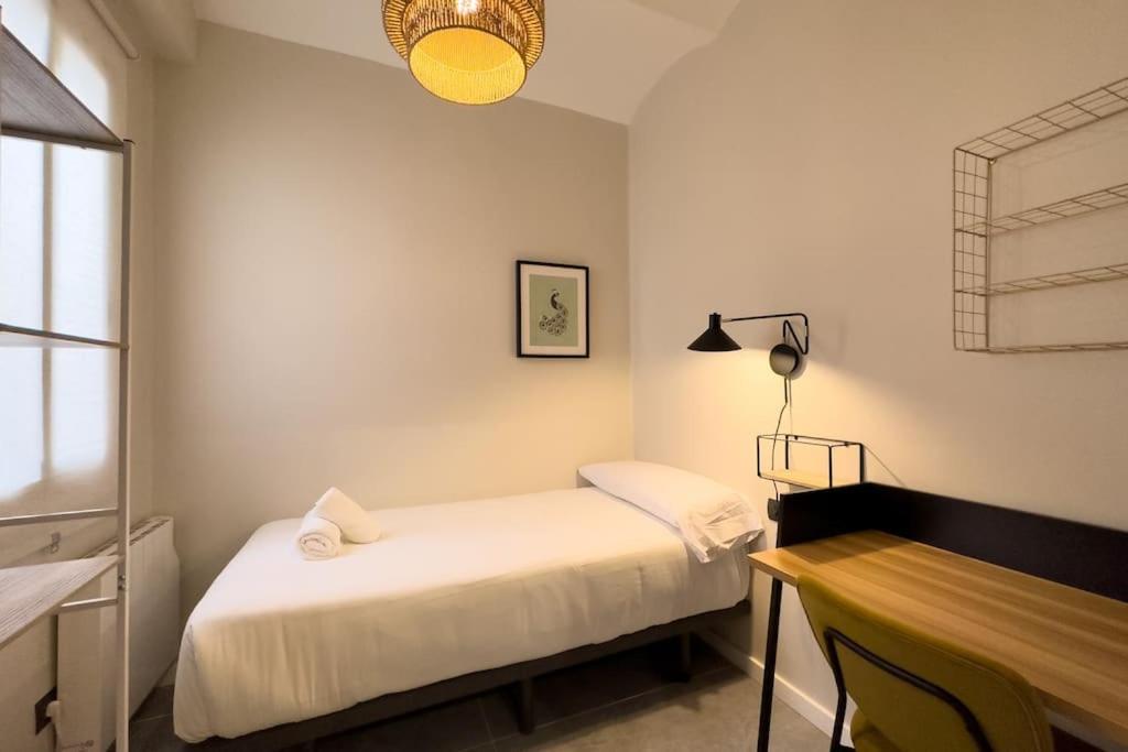 Bebarceloner Sants Apartments - 2 Bedrooms Eksteriør billede